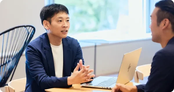 ユーザーインタビューから顧客が本当に求める情報を把握